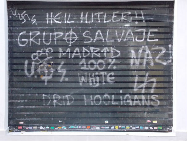 Mensajes neonazis en las inmediaciones del Bernabéu