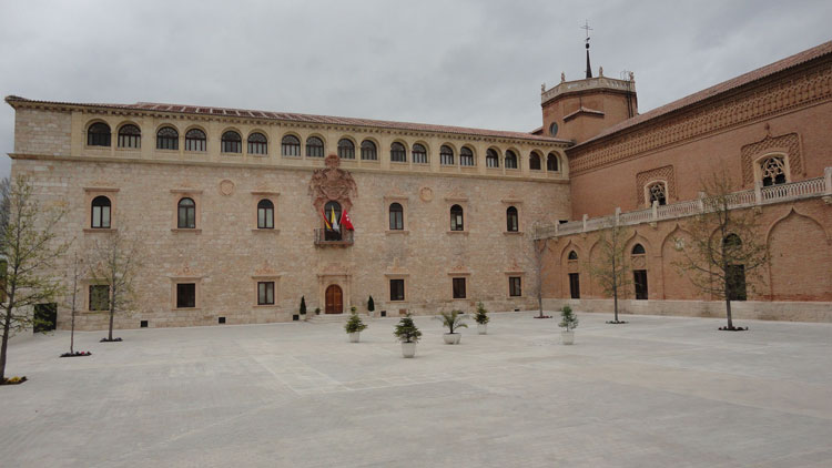 Palacio Arzobispal de Alcalá de Henares. Foto cedida por el Obispado de Alcalá de Henares. 