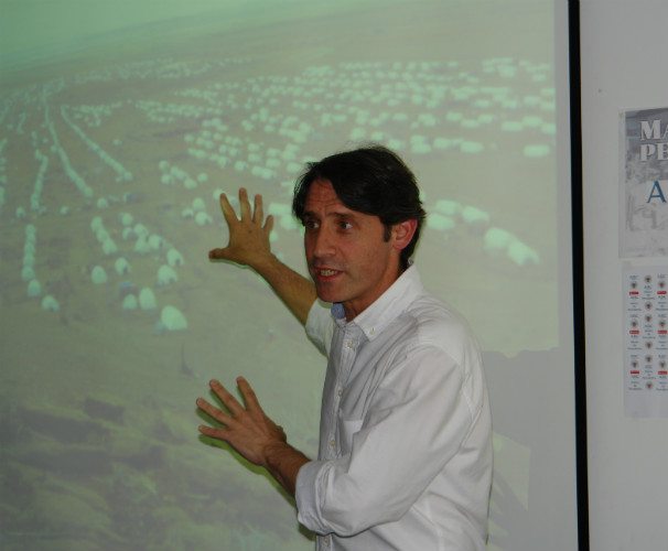 Gonzalo Sánchez Terán durante el encuentro con los alumnos del Máster ABC. Foto: L.A.